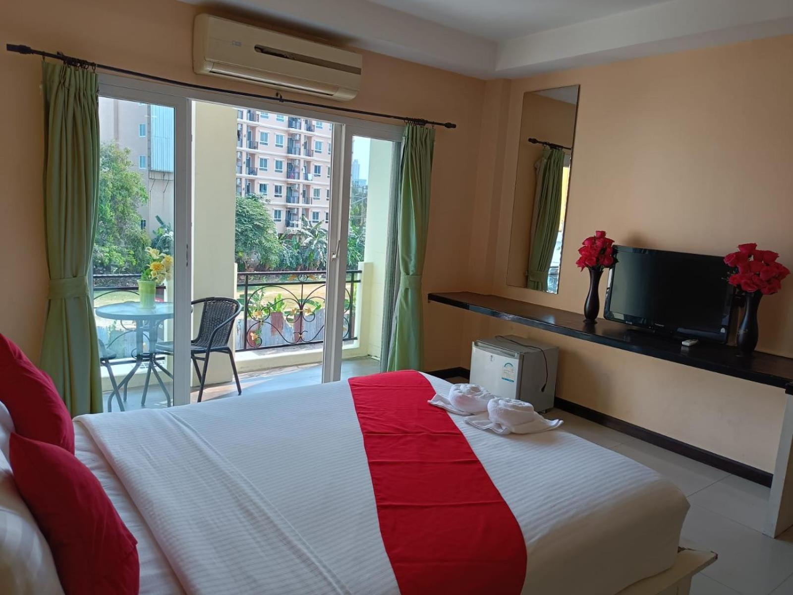 Aura Inn Rooms Pattaya Zewnętrze zdjęcie