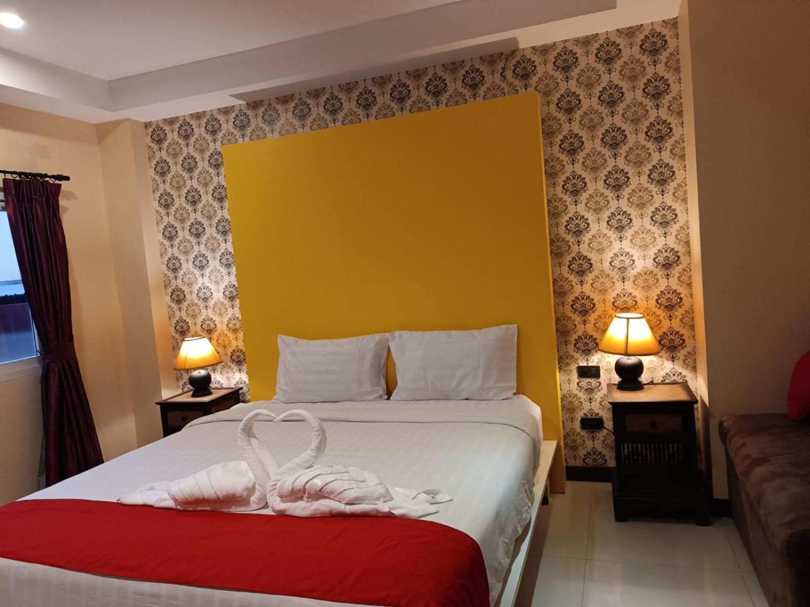 Aura Inn Rooms Pattaya Zewnętrze zdjęcie